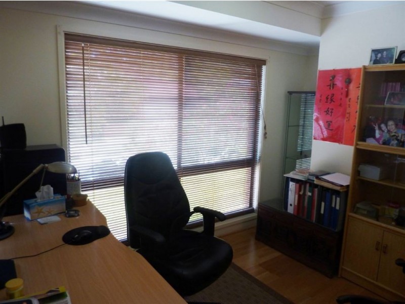 43 Parasol Street, Ashmore QLD 4214