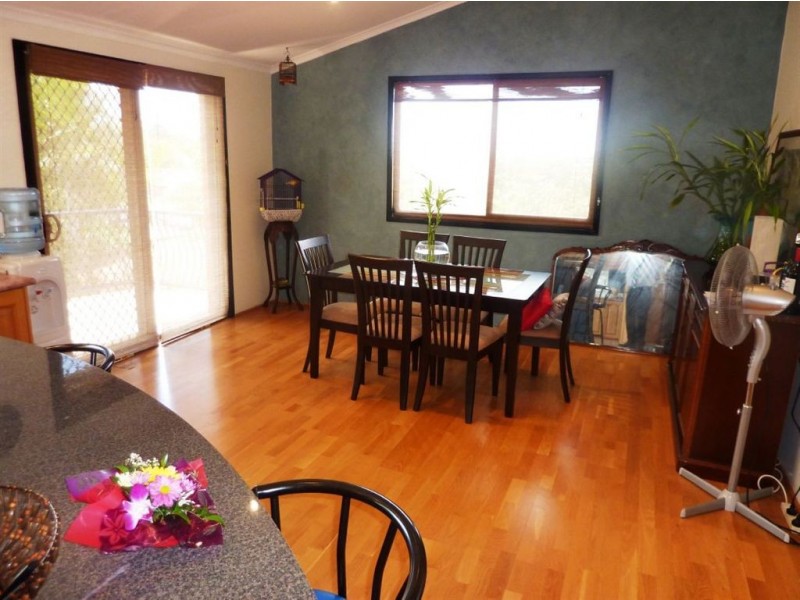 43 Parasol Street, Ashmore QLD 4214