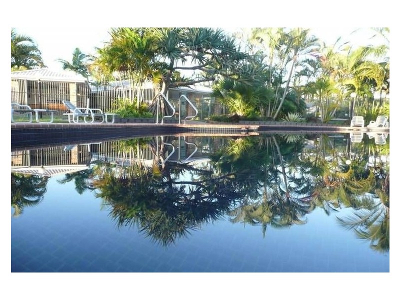 90/97-111 Edmund Rice Drive, Southport QLD 4215