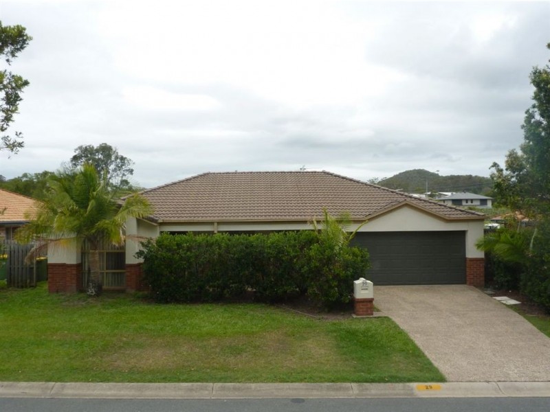 29 Barrs Avenue, Oxenford QLD 4210