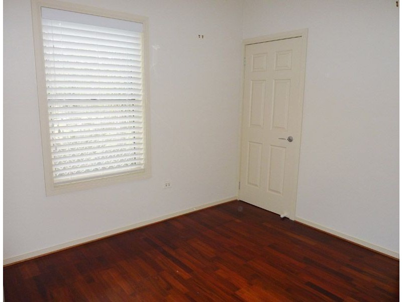 47 Marbella Drive, Benowa QLD 4217