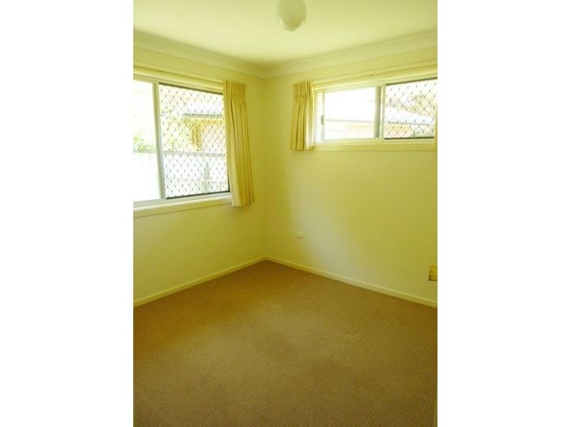 22 Yangoora Crescent, Ashmore QLD 4214