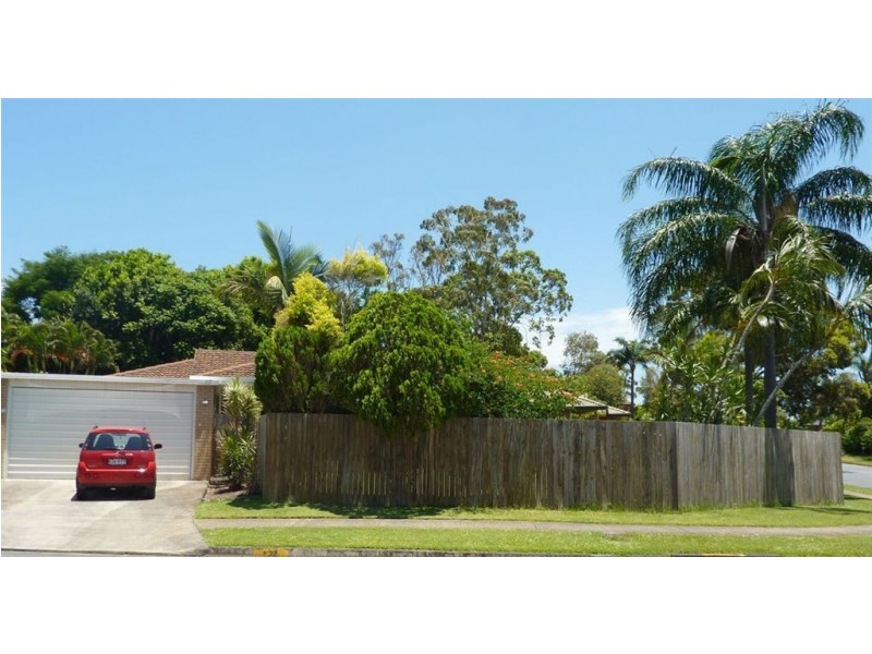 22 Yangoora Crescent, Ashmore QLD 4214