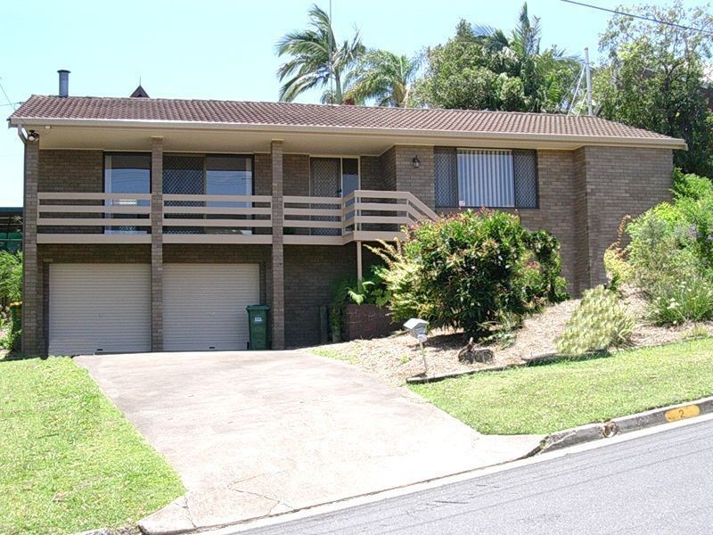 2 Hosea Street, Southport QLD 4215