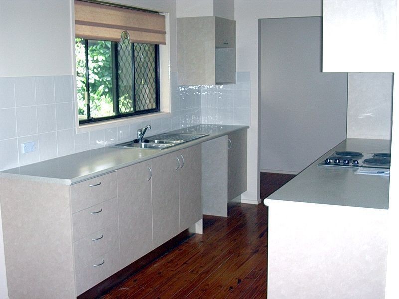 2 Hosea Street, Southport QLD 4215