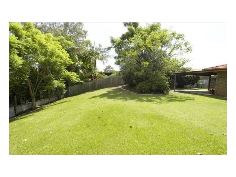 54 Kawana Crescent, Ashmore QLD 4214