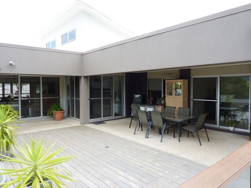 12 Wendy Court, Upper Coomera QLD 4209