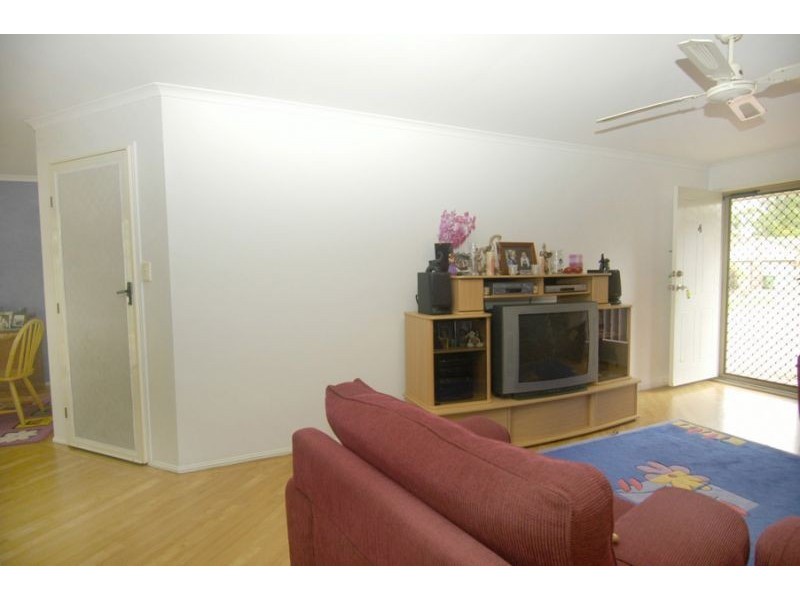 4/33 Golden Palms, Ashmore QLD 4214