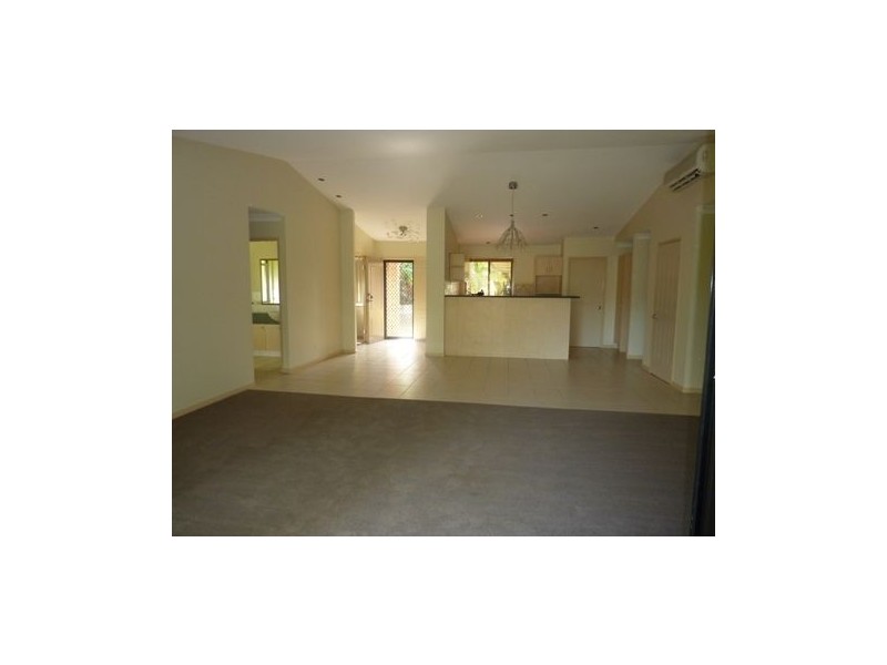 16 Ferngrove Avenue, Upper Coomera QLD 4209