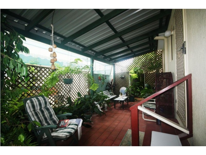 82 70 Hansford Road, Coombabah QLD 4216