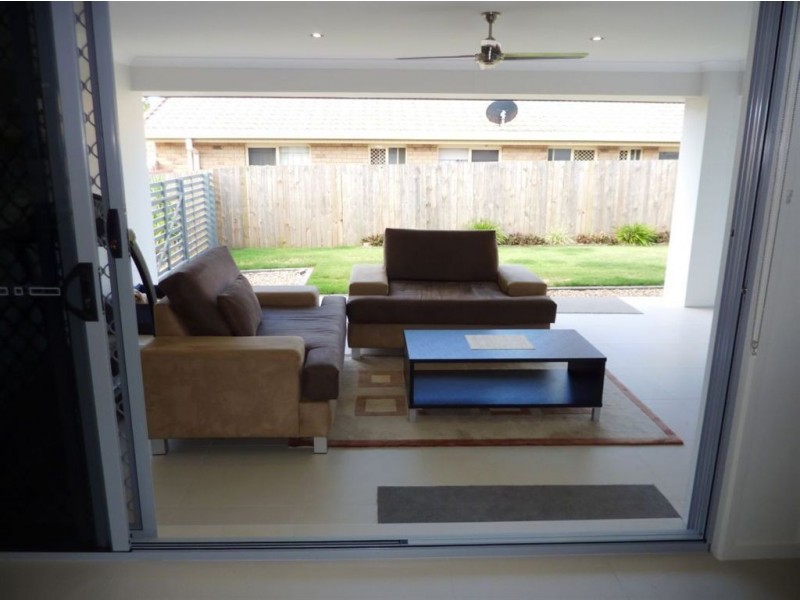 105 Parasol Street, Ashmore QLD 4214