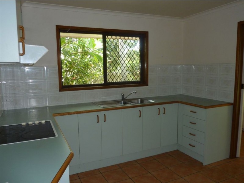 63 Mingaletta Drive, Ashmore QLD 4214