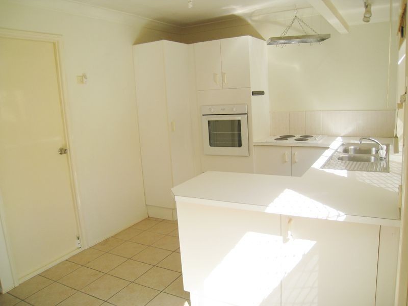 3/28-32 Golden Palms Court, Ashmore QLD 4214