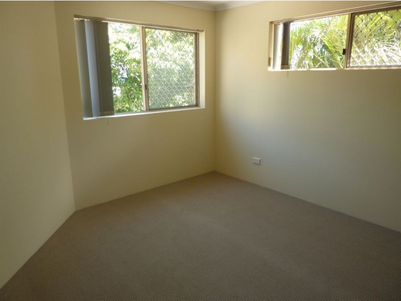 4/28 Sykes Court, Southport QLD 4215