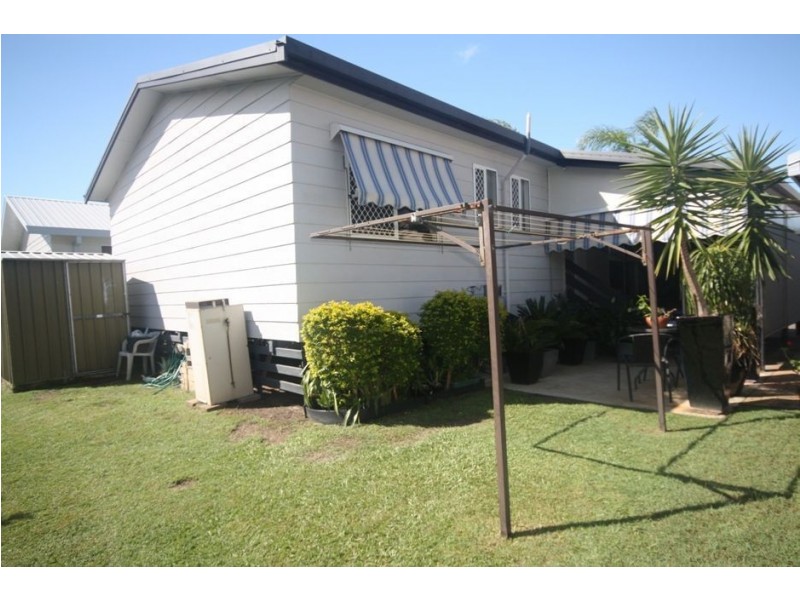 100/368 ‘Paradise Lakes Resort’ Oxley Drive, Runaway Bay QLD 4216