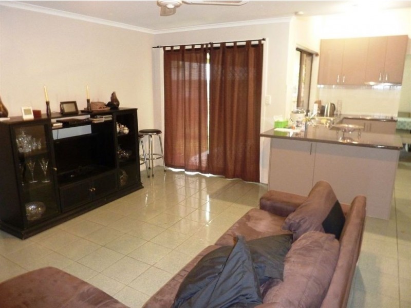 13/4 Madsen Place, Southport QLD 4215