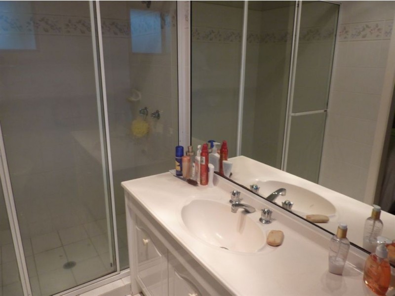 13/4 Madsen Place, Southport QLD 4215