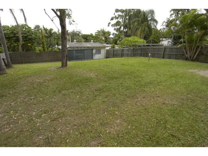 2 Moora Street, Ashmore QLD 4214