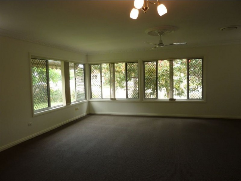 13 Inga Avenue, Surfers Paradise QLD 4217