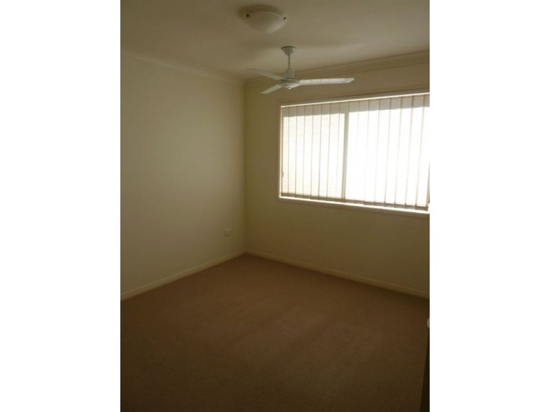 15 Roe Street, Upper Coomera QLD 4209