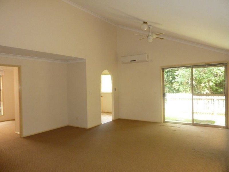 76/601 Pine Ridge Road, Biggera Waters QLD 4216