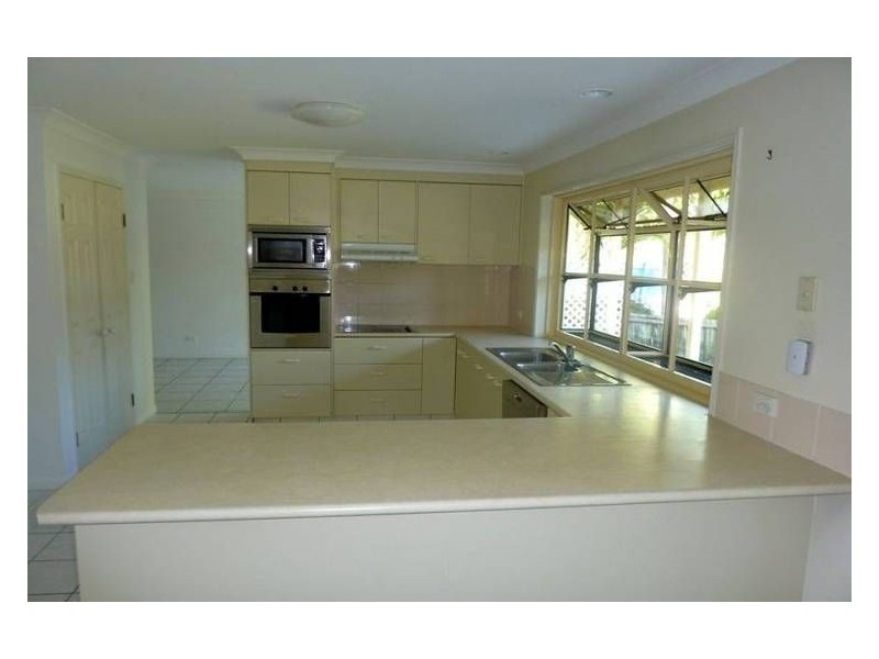 4 Everest Drive, Southport QLD 4215