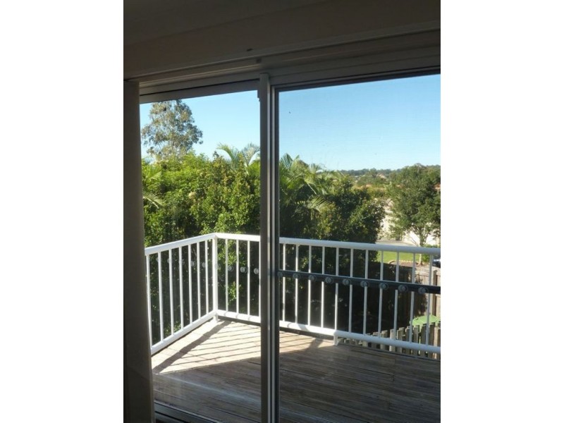1/7 Joshua Close, Arundel QLD 4214