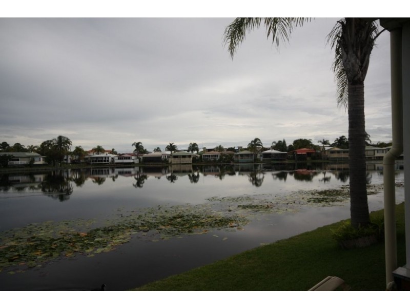 House 187/368 Oxley Drive “Paradise Lakes Resort”, Runaway Bay QLD 4216