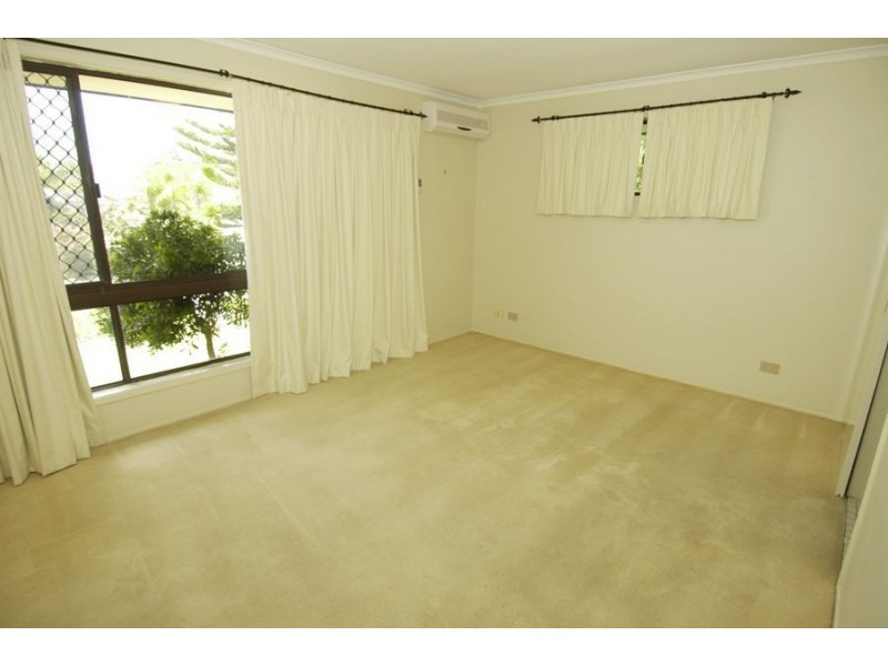 96 Pappas Way, Carrara QLD 4211