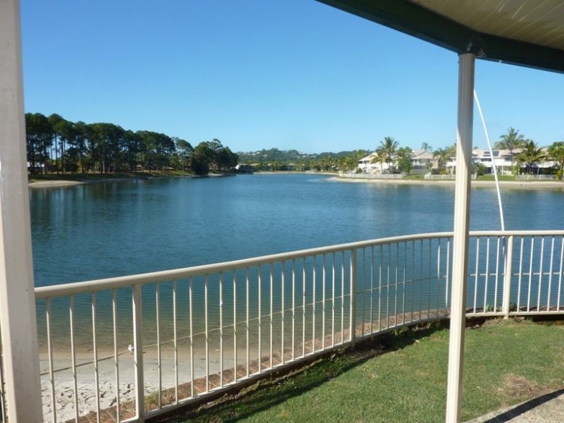 41 Waterdown Drive, Elanora QLD 4221