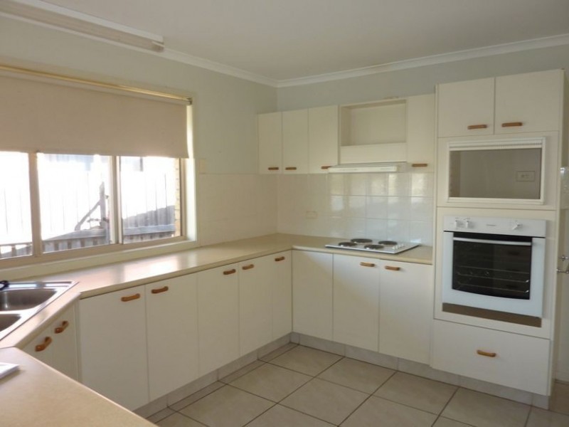 41 Waterdown Drive, Elanora QLD 4221