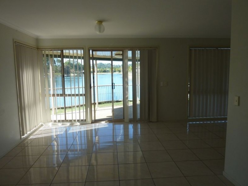 41 Waterdown Drive, Elanora QLD 4221