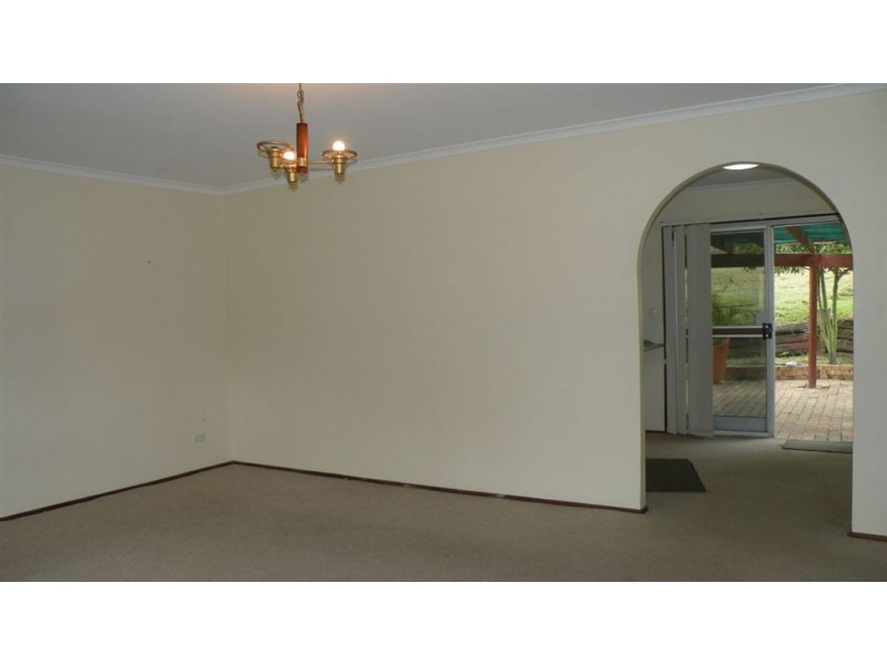 15 Yangoora Crescent, Ashmore QLD 4214