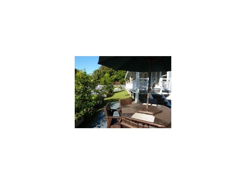 35 Dandar Drive, Southport QLD 4215