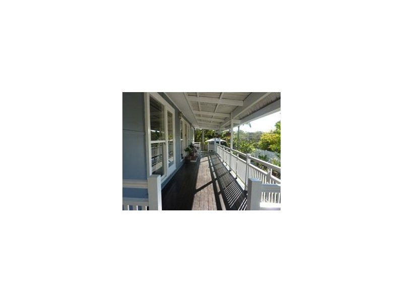 35 Dandar Drive, Southport QLD 4215