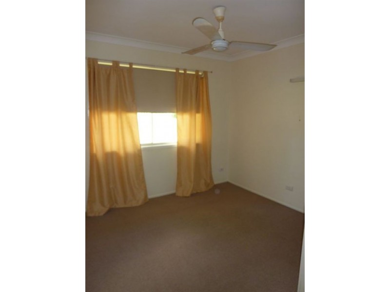 43 Macquarie Avenue, Molendinar QLD 4214