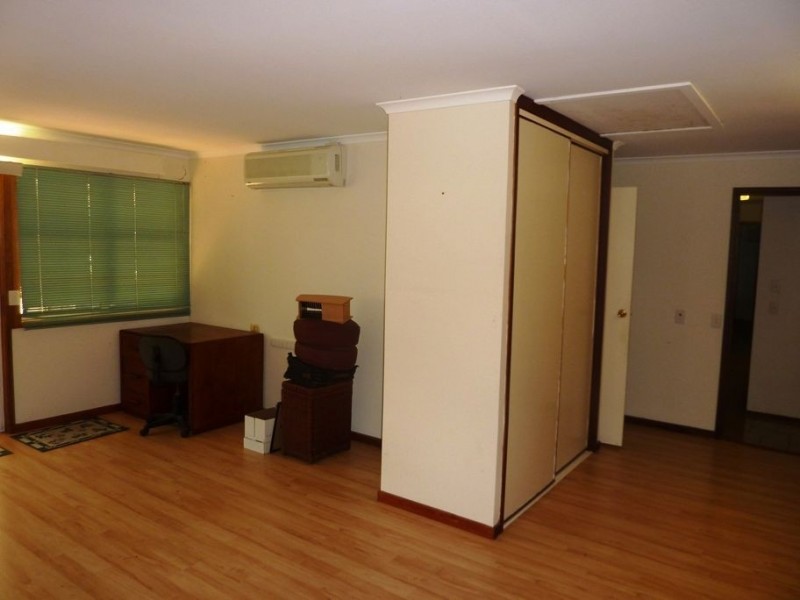 5 Sunvalley Drive, Ashmore QLD 4214