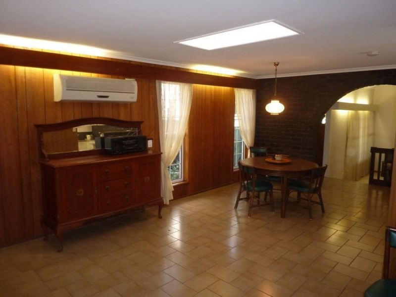 5 Sunvalley Drive, Ashmore QLD 4214