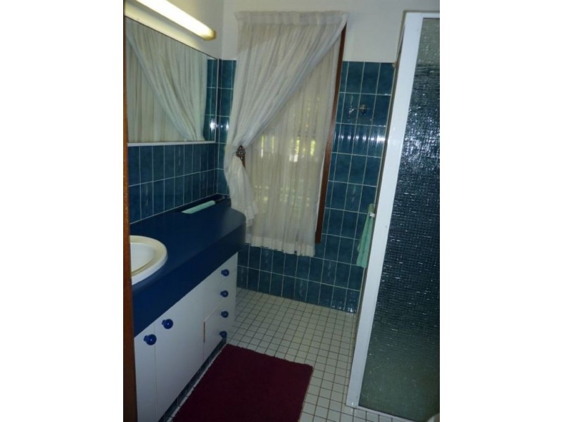 5 Sunvalley Drive, Ashmore QLD 4214