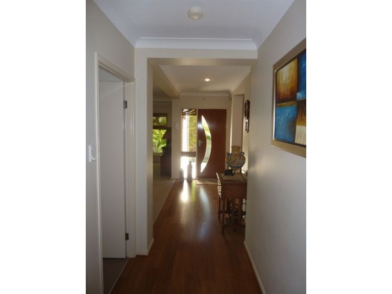 73 Yangoora Crescent, Ashmore QLD 4214