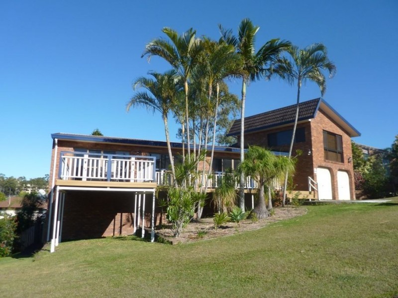 14 Pinkwood Drive, Ashmore QLD 4214