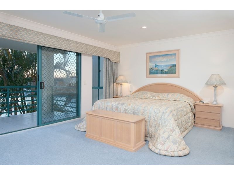 22/3 Lee Road, Runaway Bay QLD 4216