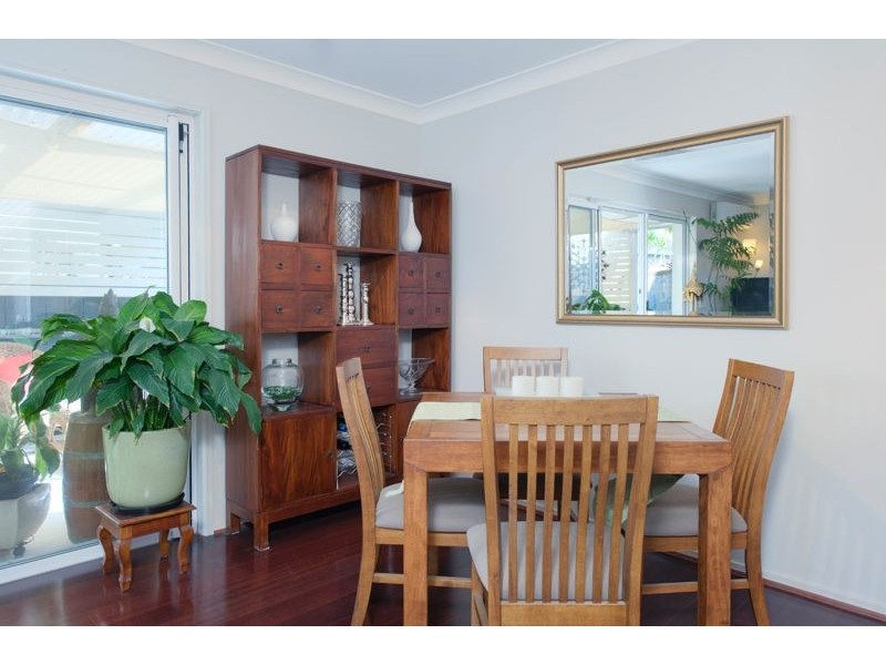 1 Oxbridge Chase, Arundel QLD 4214