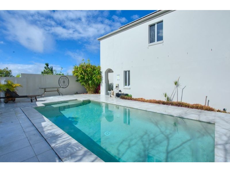 1 Oxbridge Chase, Arundel QLD 4214