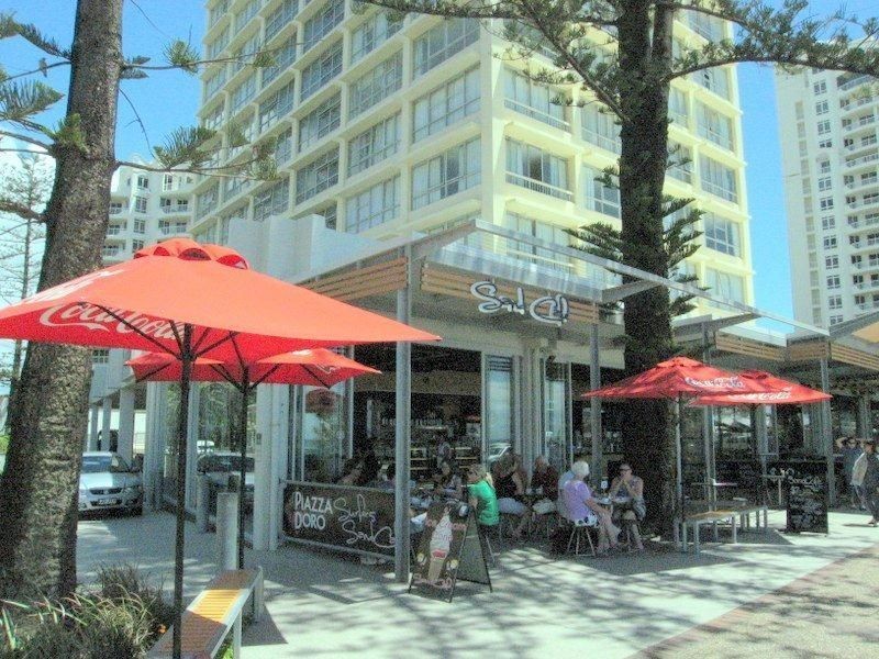 44 “Chateau Beachside”  The Esplanade, Surfers Paradise QLD 4217
