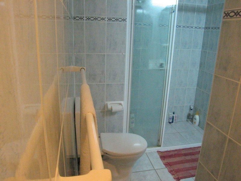 44 “Chateau Beachside”  The Esplanade, Surfers Paradise QLD 4217