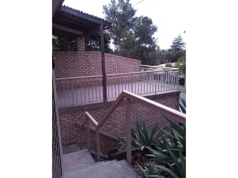 1/180 Turpin Road, Labrador QLD 4215