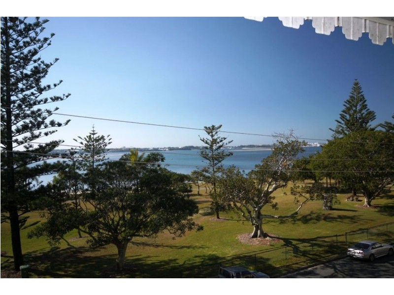 25/224 Marine Parade, Labrador QLD 4215