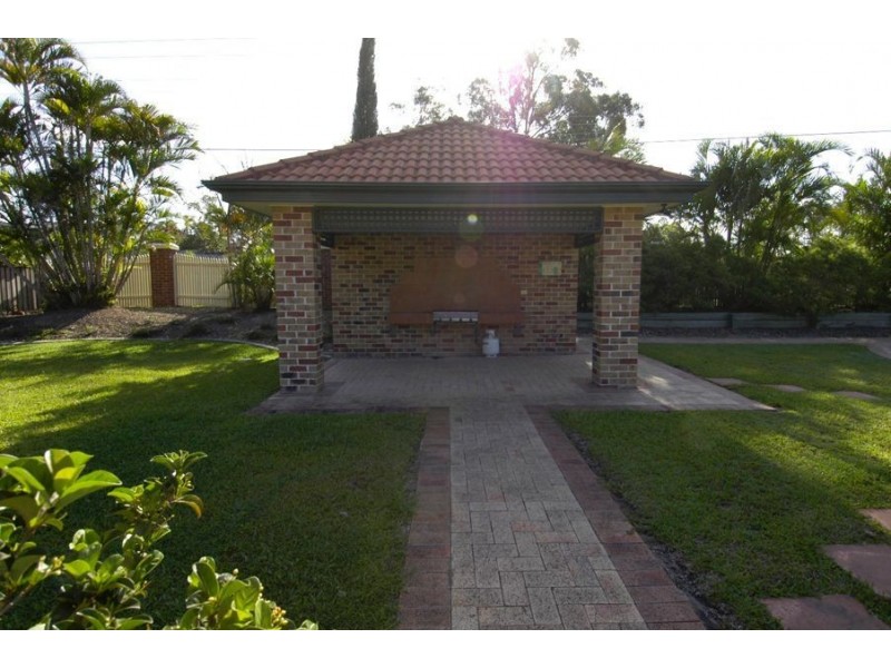 2/1 Freda Street, Ashmore QLD 4214