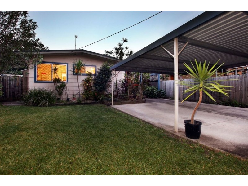10 Moora Street, Ashmore QLD 4214